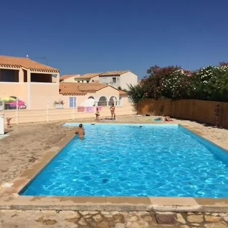 Villa Avec Clim, Piscine Et Proche - 4 Couchages - Fr-1-81-602 *