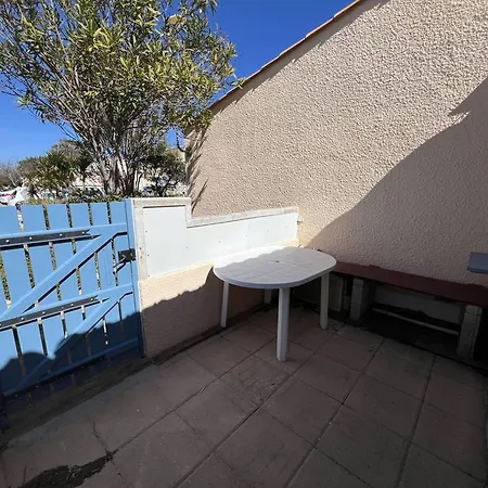 Villa Avec Clim, Piscine Et Proche - 4 Couchages - Fr-1-81-602